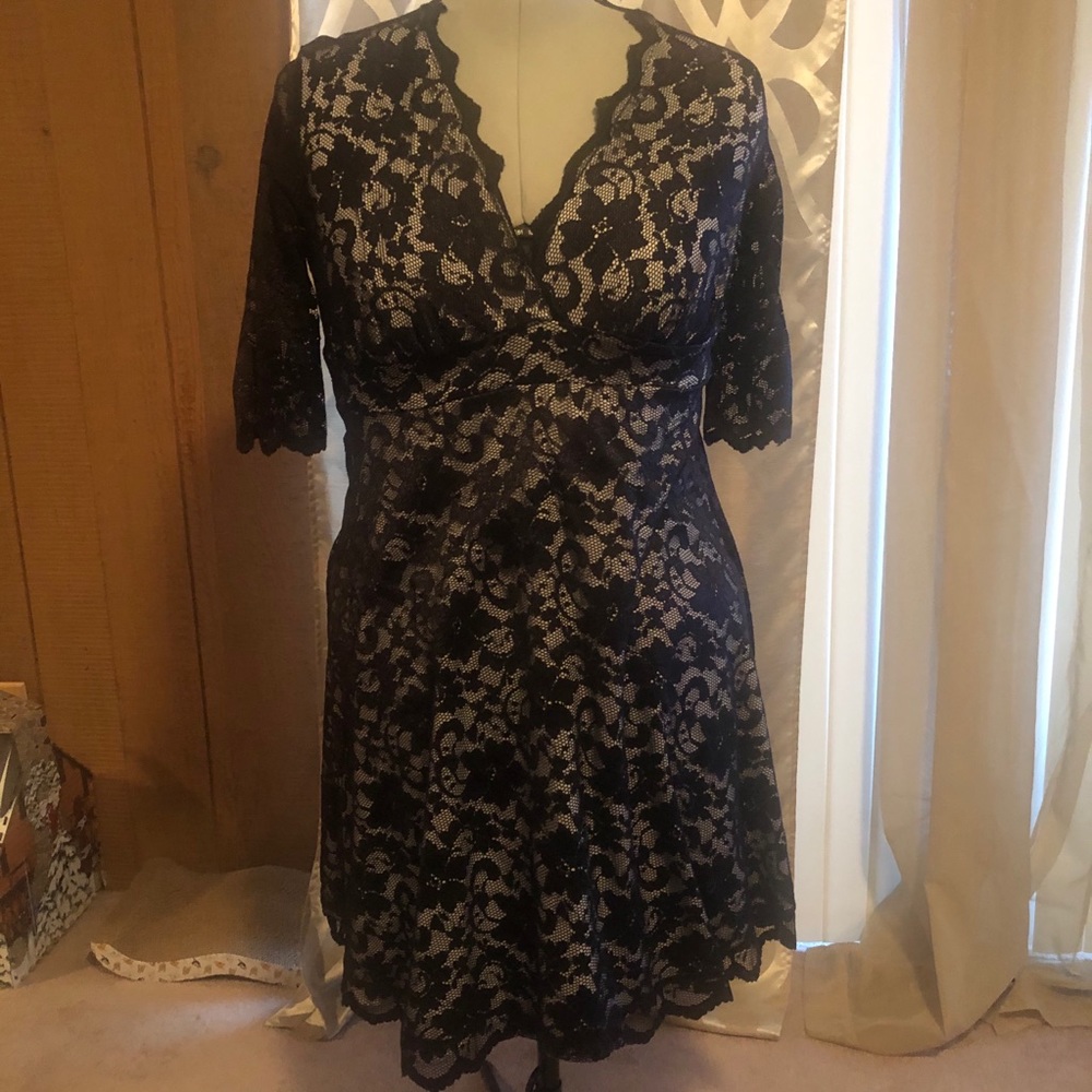 Black lace dress